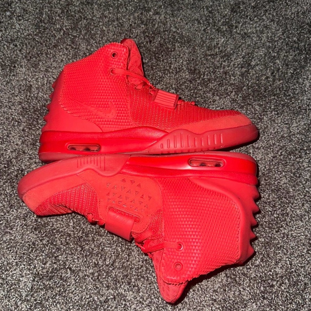 Nike Air Yeezy 2 Red October Red Trainers